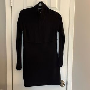 Like New Athleta Swearer Dress with Zipper